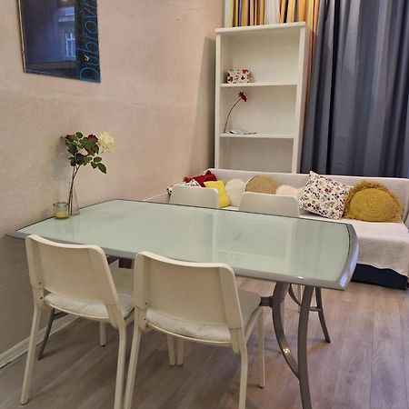 Apartment Youth Vita ซาเกร็บ ภายนอก รูปภาพ